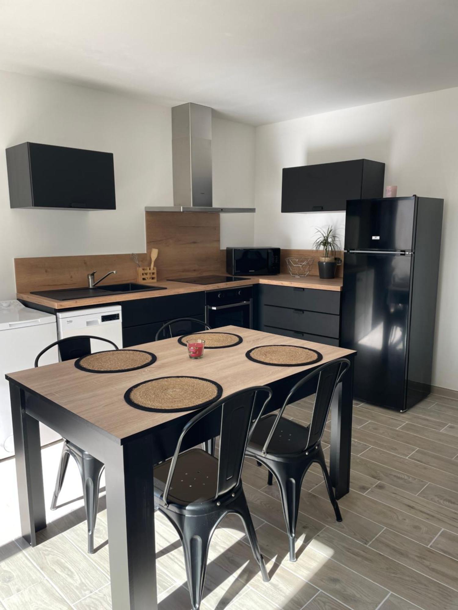 Maison De 40M2 Avec Jardin De 50M2 Orange  Eksteriør billede